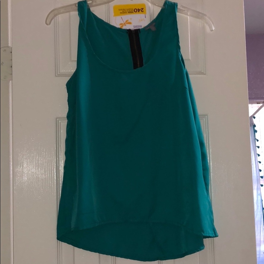 Green shirt